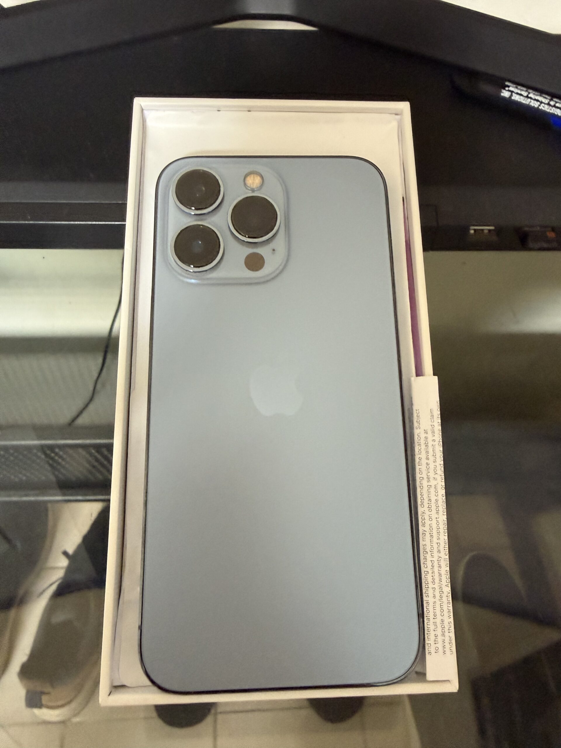 iPhone 13 Pro 256GB Azul Sierra - Imagen 2